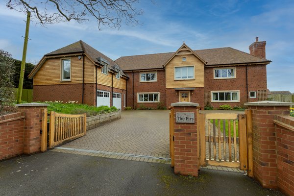 Demolition of existing property and construction of luxury dwelling